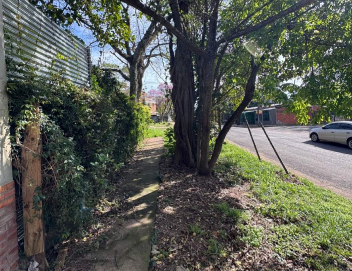 Venta Lote en Esquina zona Urquiza y 115 